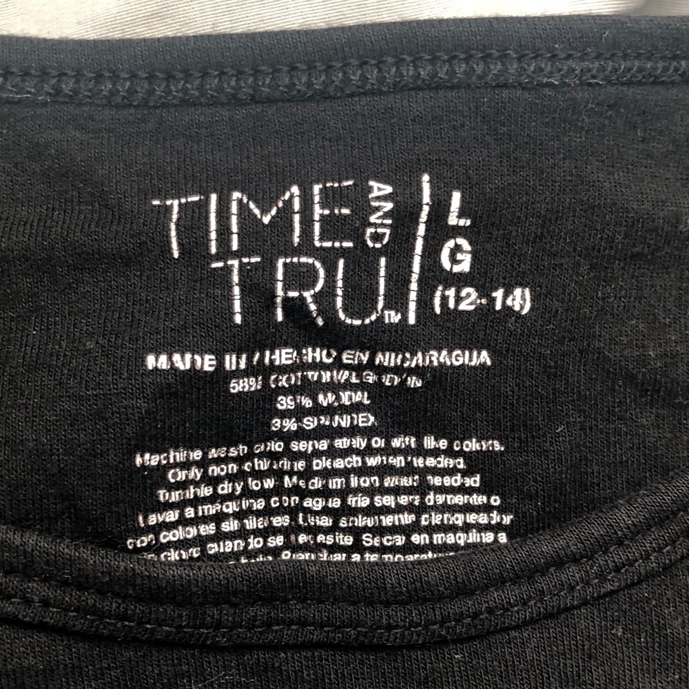 Time and Tru Black Short Sleeve Crew Tee Women Size 12-14 Large - Picture 2 of 5